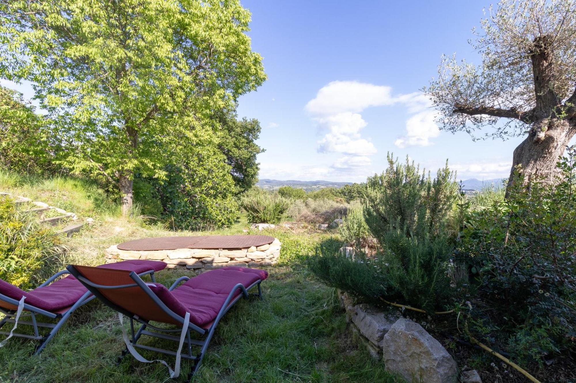 Terre Luberon Hotel Pertuis Exterior photo