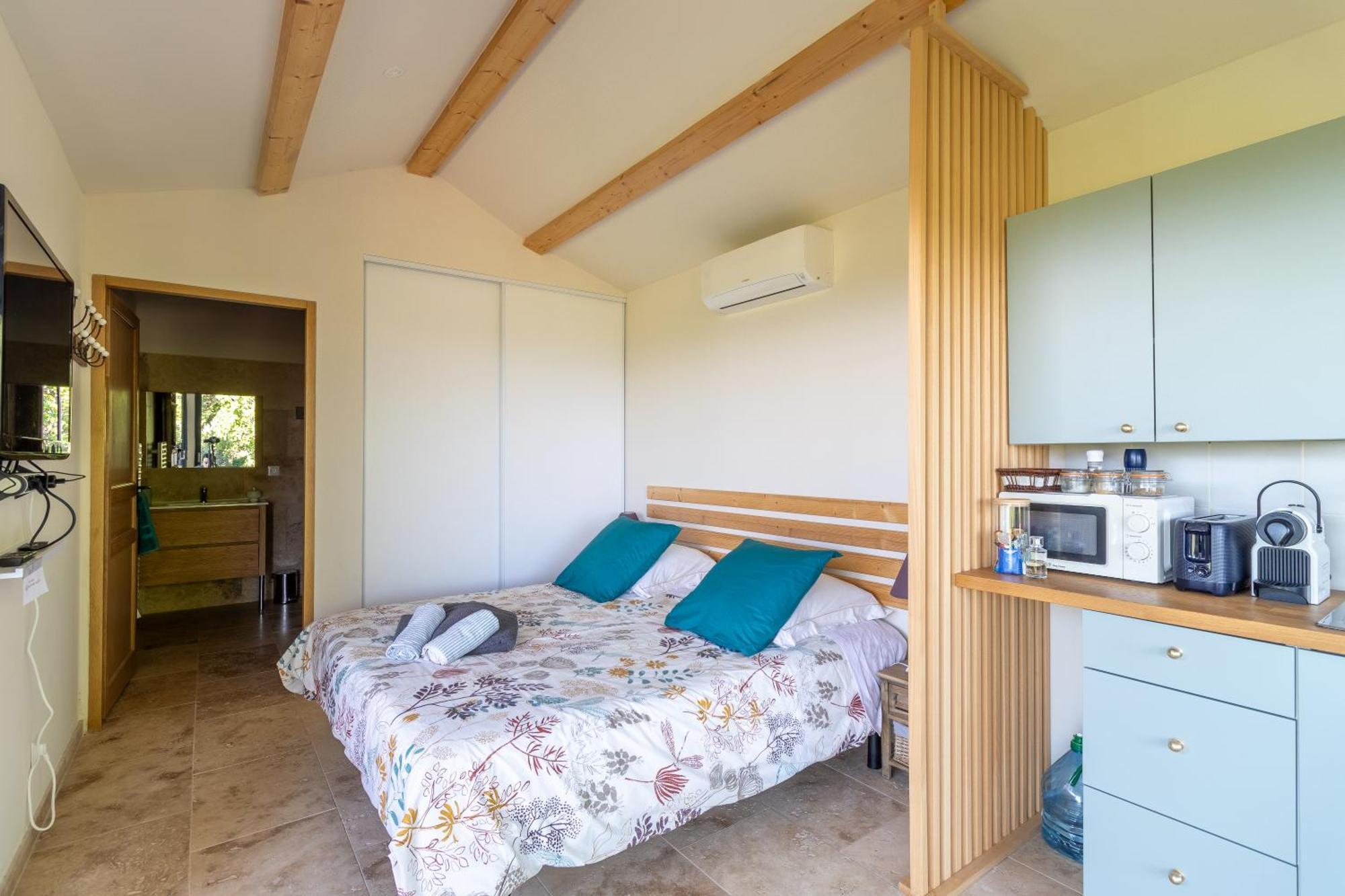 Terre Luberon Hotel Pertuis Room photo